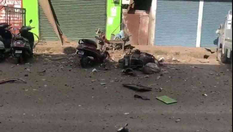 Bomb blast at Thangal Bazaar in Imphal, 5 policemen among 6 injured