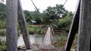 Makru-Tousem bridge (Photo by Jimmy Pamei)