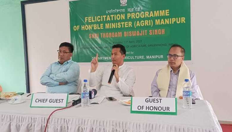 Manipur Agriculture Minister Thongam Biswajit Singh (C) (Photo: IFP)