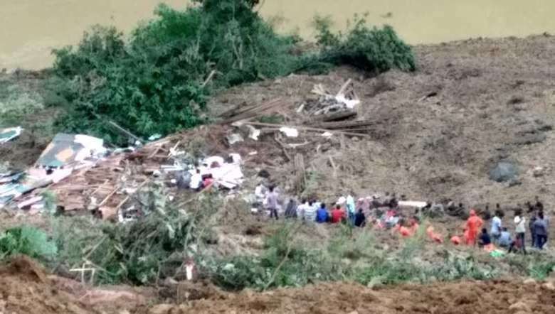 Makhuam landslide site (Photo: IFP)