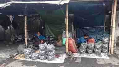 Local charcoal market in Imphal (PHOTO: IFP_Babie Shirin)