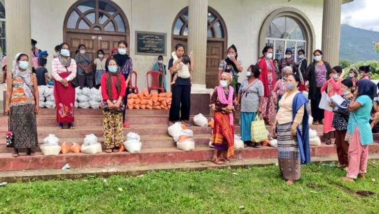 The minister reached out to the poor people of Keithelmanbi and Tujang areas in Kangpokpi, Manipur on Tuesday (PHOTO: Facebook)