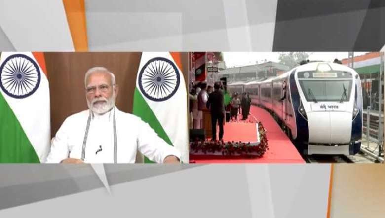 PM Narendra Modi flags off  Vande Bharat Express connecting Howrah to New Jalpaiguri on December 30, 2022