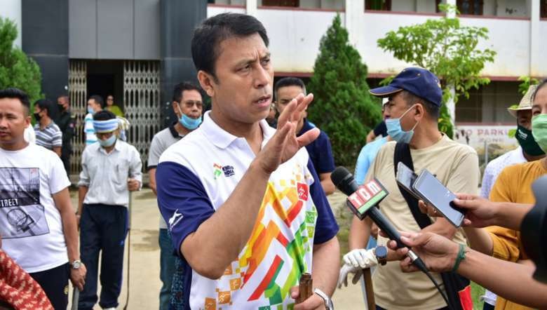 Manipur Education Minister Th Radheshyam interacting with the media (PHOTO: DIPR Manipur)
