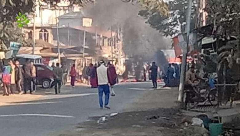 Pre-poll violence in Imphal West (PHOTO: IFP)