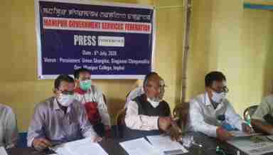 MGSF vice president Laishram Sarat Singh speaking to media at Pensioners’ Union Shanglen, Singjamei on Monday, July 6, 2020 (PHOTO: IFP)