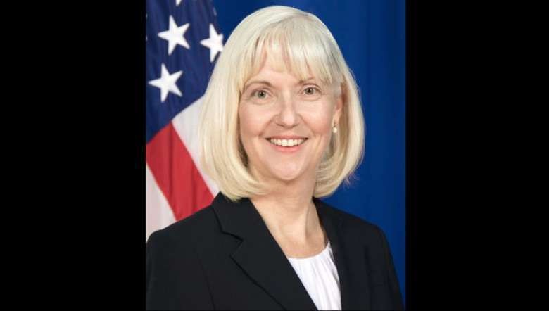 Outgoing US Consul General Patti Hoffman
